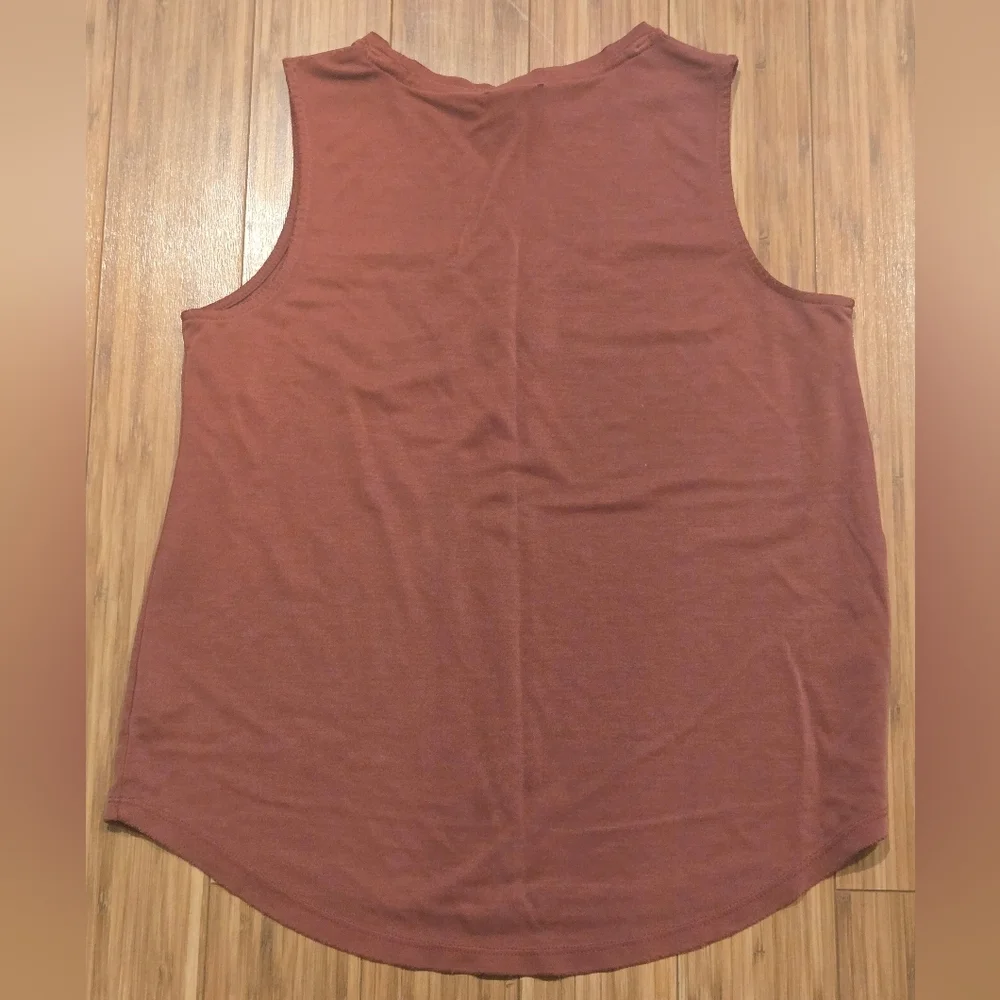 A New Day Sleeveless Brown Women's Top - Picture 7 of 8